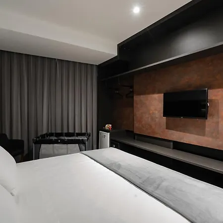 Slaviero Chapeco - Pet Friendly - Proximo A Efapi Hotel Exterior photo